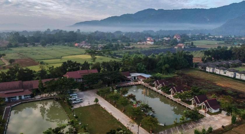 Ban Naam Resort Mae Sai Esterno foto